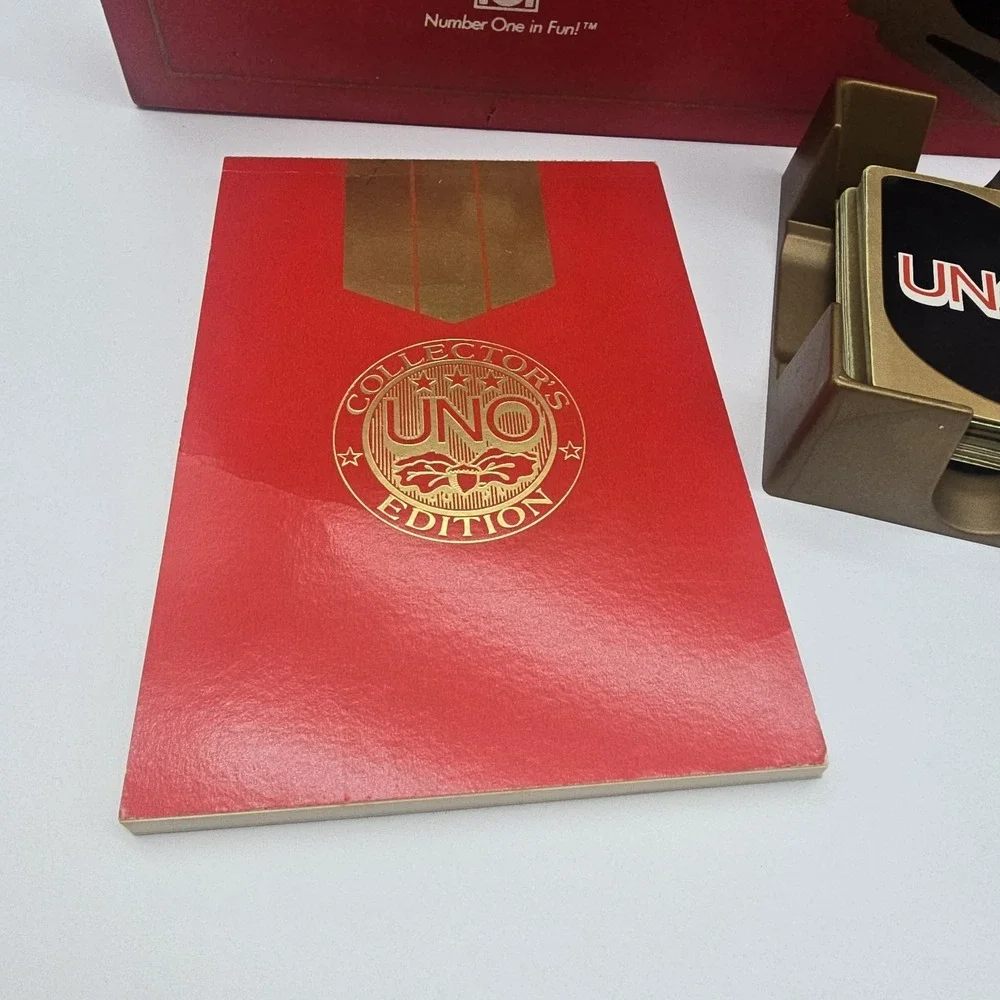 VTG 1982 UNO Collector's Edition‎ Red Briefcase Case IGI Complete New Score Card